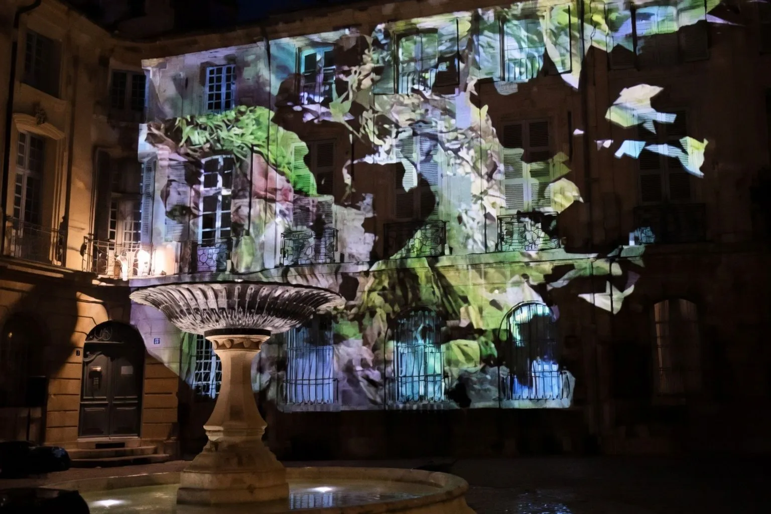 Dalí Cybernetic Boulevard : l'immersion XR au service du patrimoine à la Casa Amatller