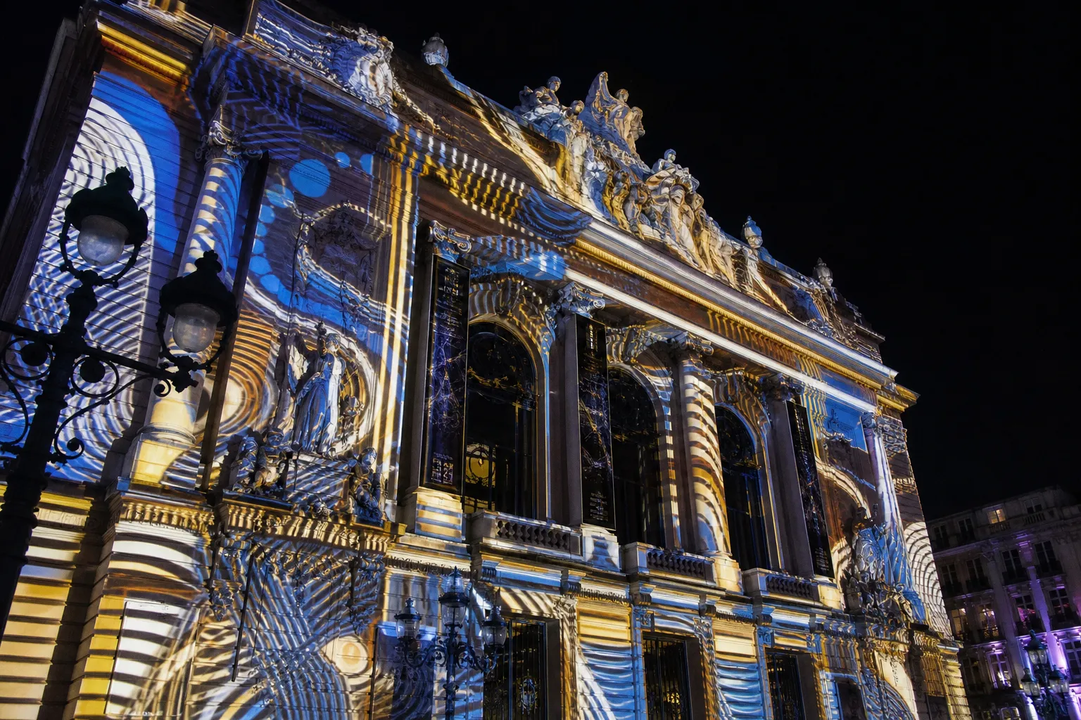 Mapping vidéo sur monuments : le guide des festivals mondiaux